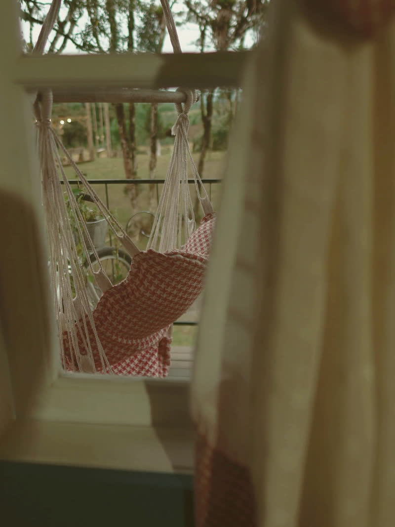 The still that carried "the breeze rearranges the room"